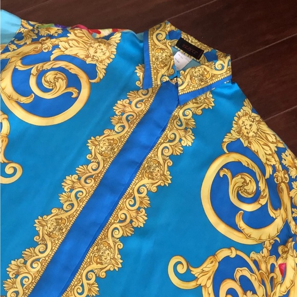 Gianni Versace Silk Shirt - Picture 4 of 9